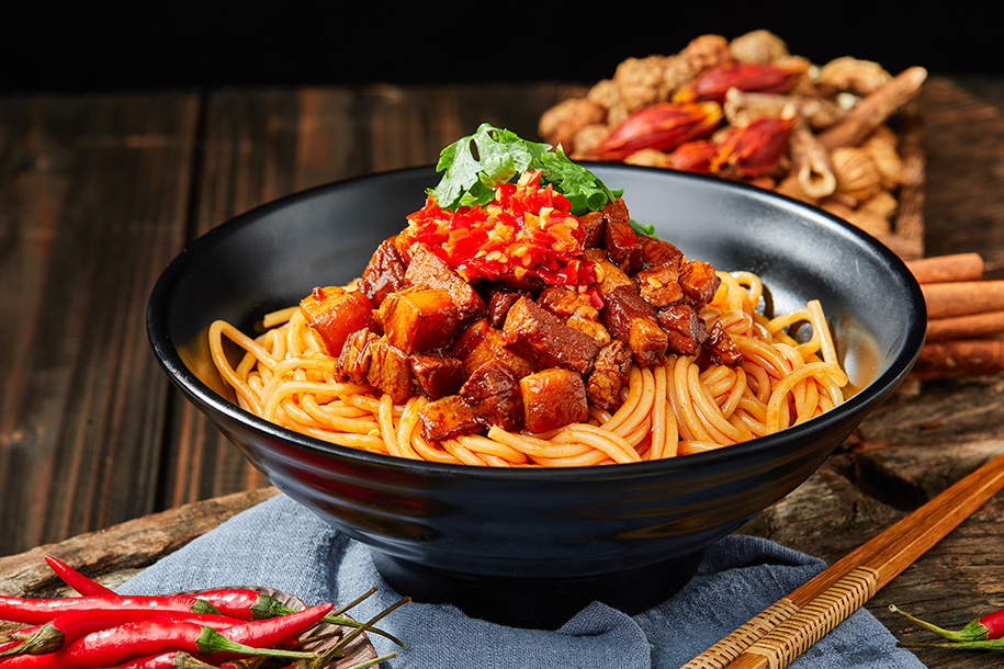 绝品斋-红烧肉粉